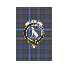 Load image into Gallery viewer, Hunter Tartan Flag Clan Badge